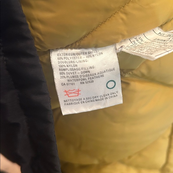 Vintage 80s Down Filled Vibrant Ski Jacket - Picture 9 of 9